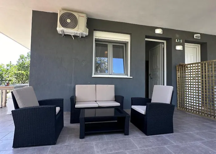 Thekla Città di Skiathos